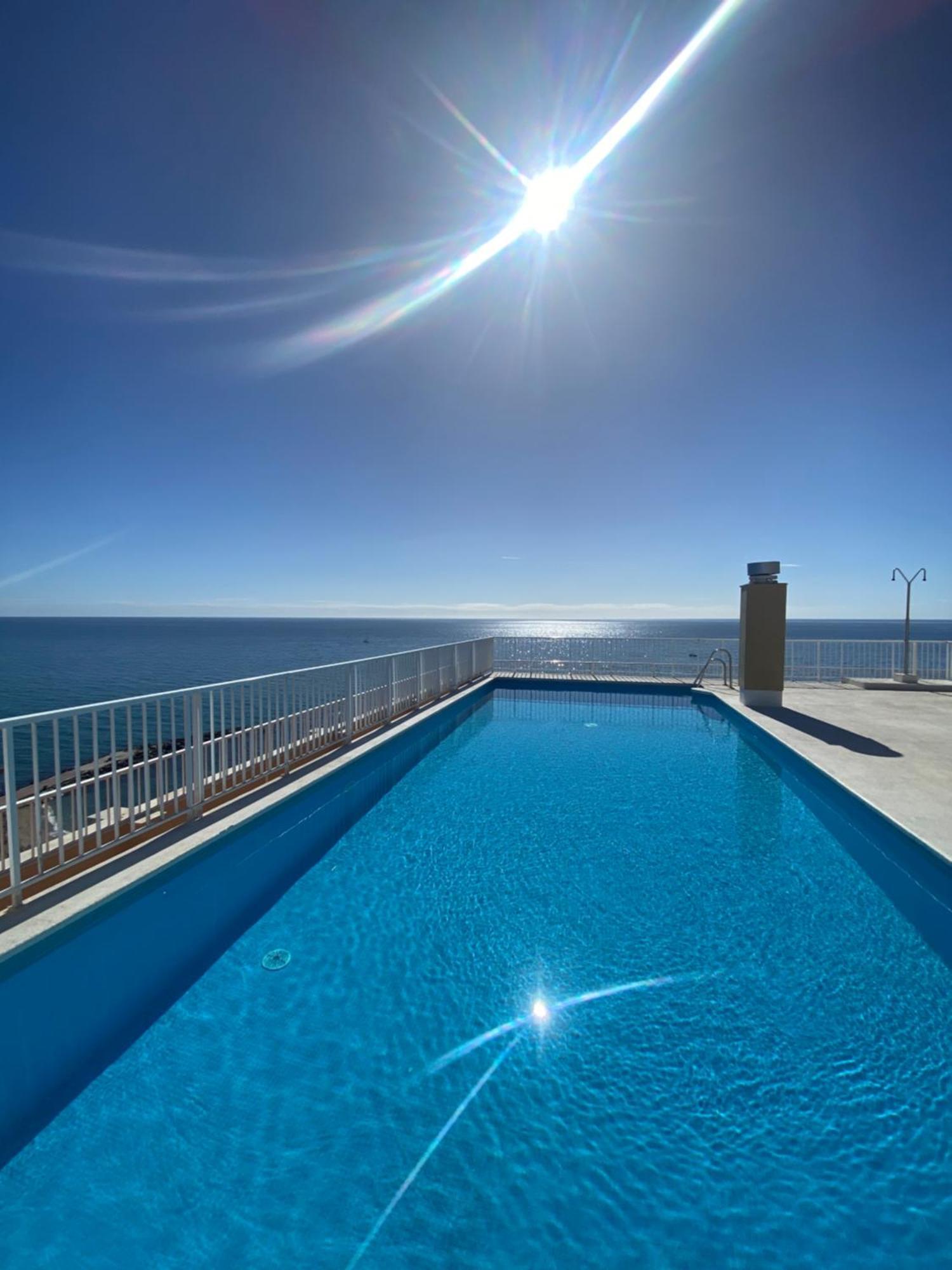 Marbella Beachfront Edificio Mayoral Primera Linea De Playa Y Centro Ciudad Con Barco Opcional Exteriér fotografie